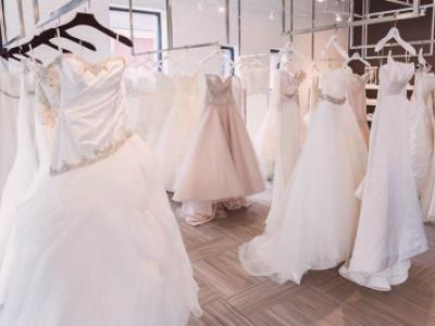 قیمت لباس عروس به چه عواملی بستگی دارد؟