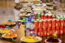 تصویر بند انگشتی میز سلف باغ تالار کاخ شرق