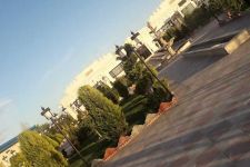 تصویر بند انگشتی  فضای باز زیبا و سرسبز برای برگزاری مراسم در باغ تالار نگین ورامین
