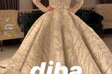تصویر بند انگشتی لباس عروس عربی آستین دار در مزون لباس عروس دیبا