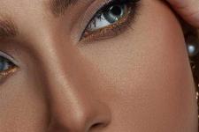 تصویر بند انگشتی آرایش کلاسیک