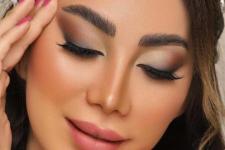 تصویر بند انگشتی آرایش مدیوم