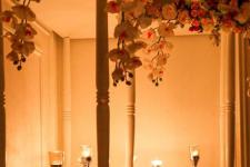 تصویر بند انگشتی شمع آرایی در سالن عقد اکسیر پونک