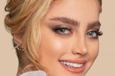 تصویر بند انگشتی آرایش لایت