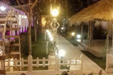 تصویر بند انگشتی مجسمه های باغ تالار ضیافت
