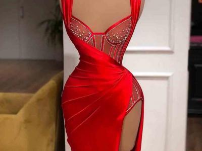لباس شب به رنگ قرمز