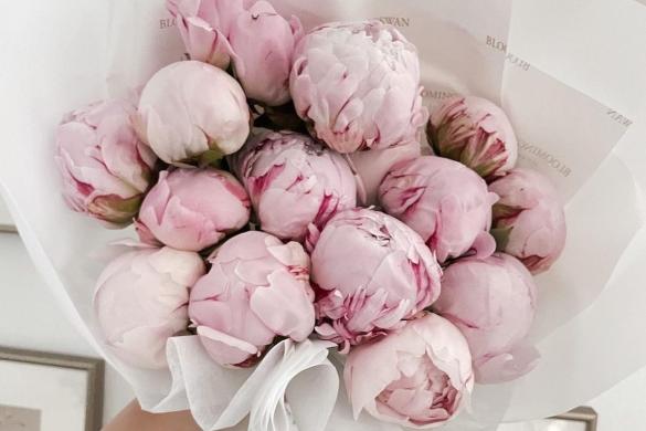 دسته گل عروس