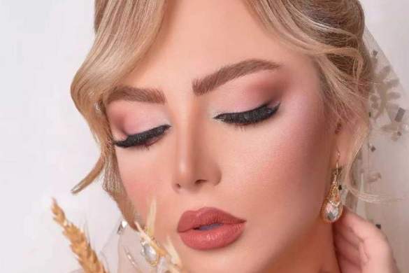 سالن زیبایی گل سرخ